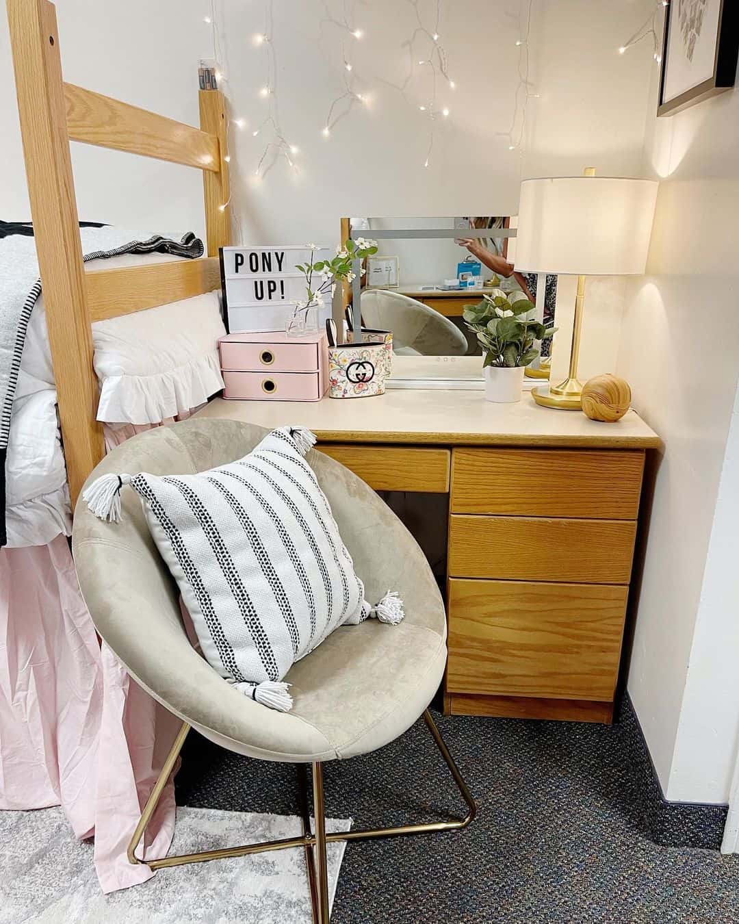 22 The Cutest Dorm Room Ideas Everyone is Obsessed Over - With Houna