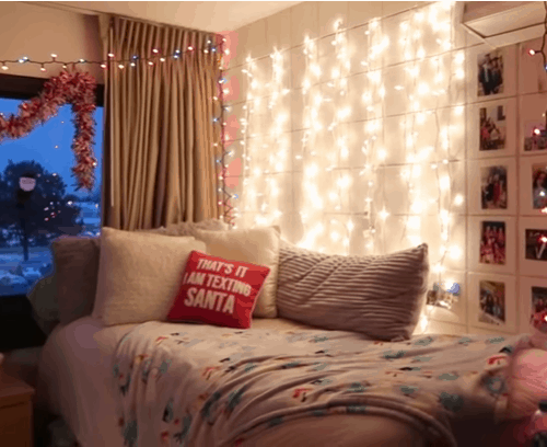 26 Insanely Good Dorm Christmas Decorations You Have To Get For This Holiday Season