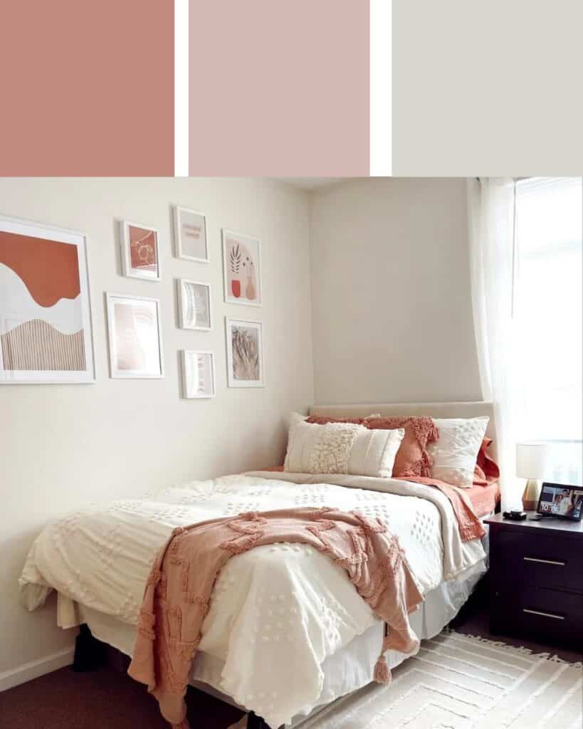 Ivory and Straw Dorm Room Color Scheme