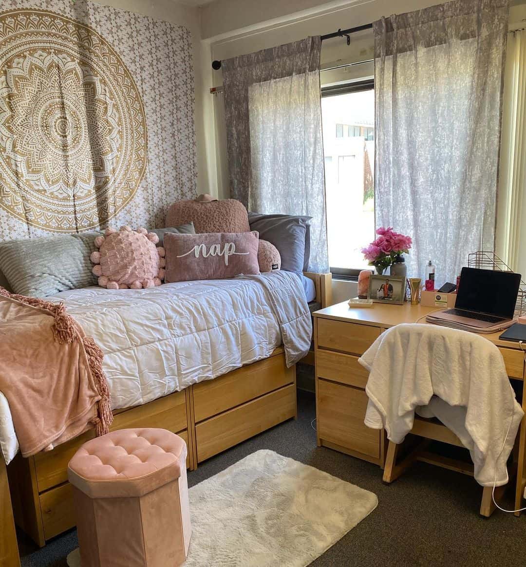 35 Aesthetically Pleasing Dorm Room Ideas For Girls You'll Love - With ...