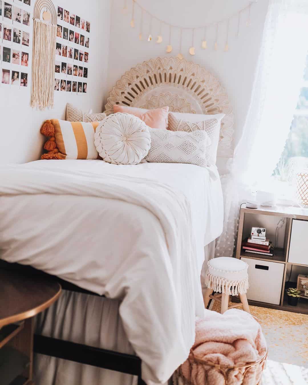 The Ultimate Dorm Room essentials For Girls You Need Throughout College ...