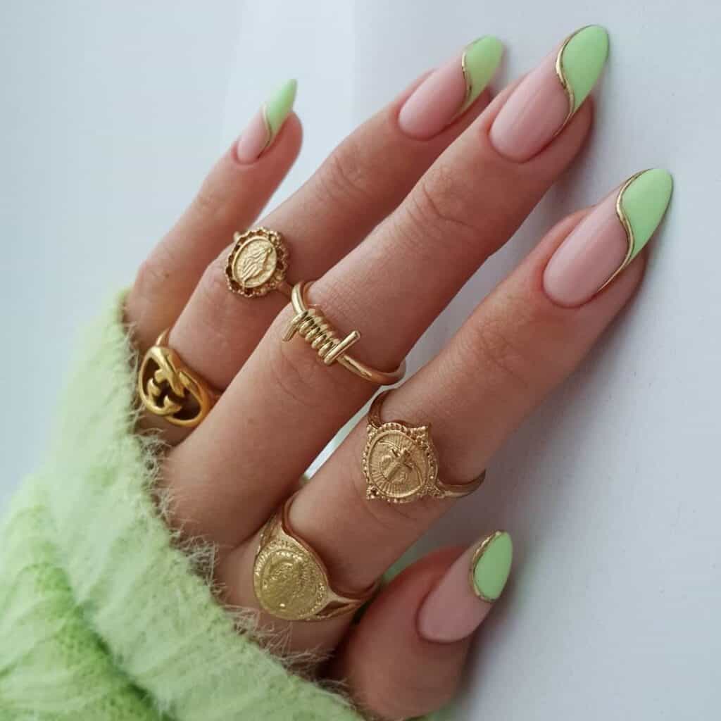 The Golden Thread Spring Nails