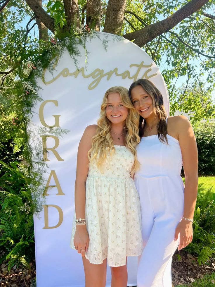 Chic and Simple Grad Backdrop