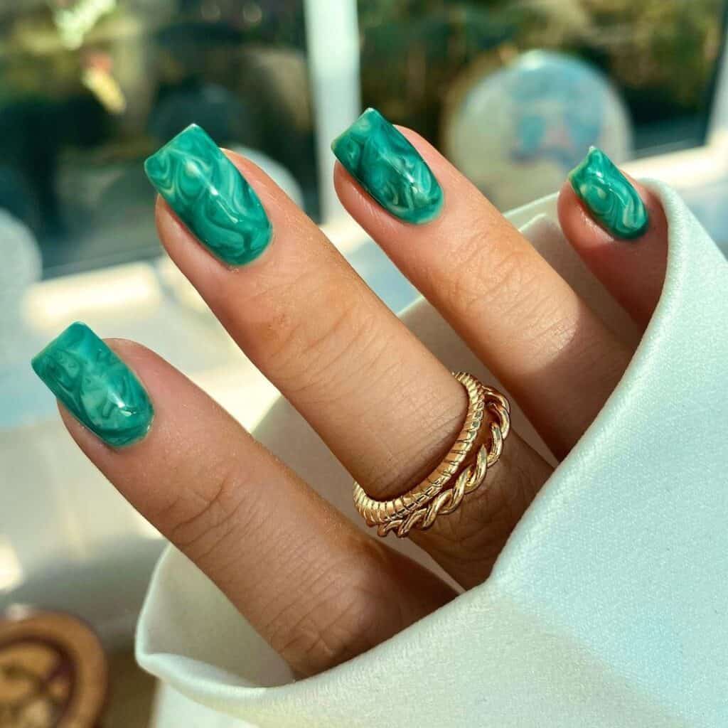 St Patrick's Day Nail Designs