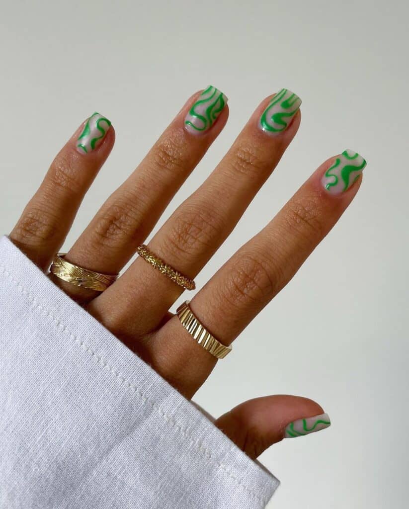 St Patrick's Day Nail Designs