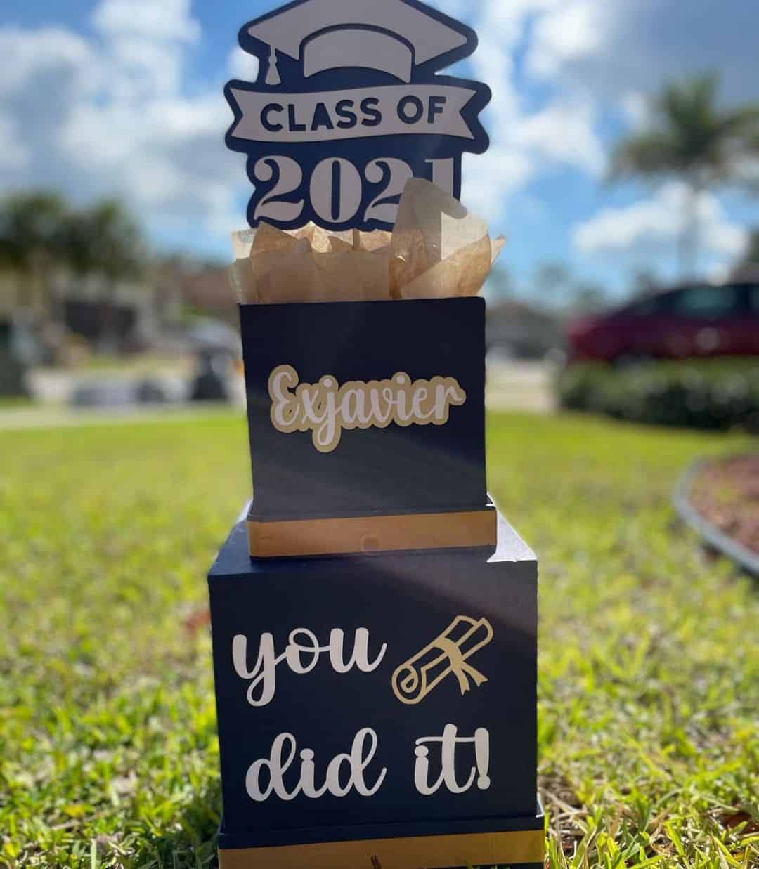 32-cute-graduation-centerpiece-ideas-you-have-to-get-for-your