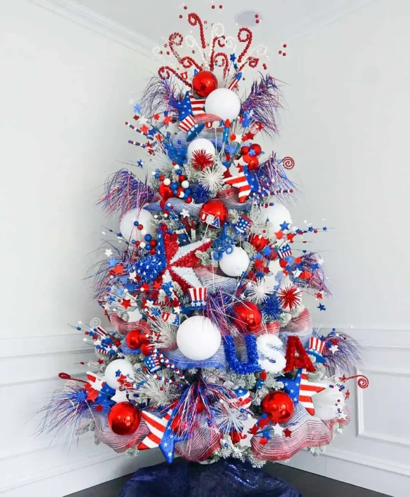 4th of July Decorative Tree