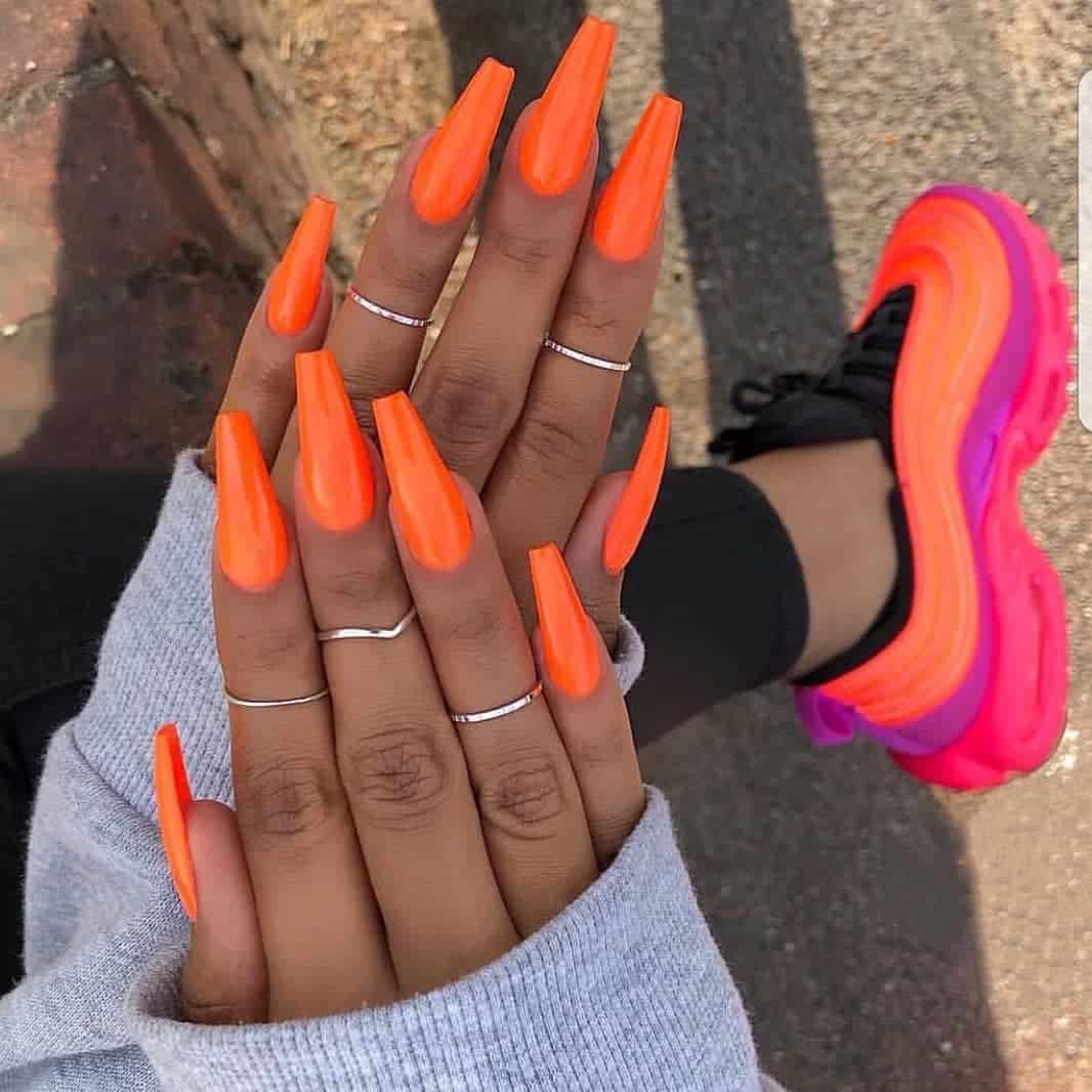 49 Bright Neon Nail Designs and Neon Nail Colors For Your Next Mani - With Houna