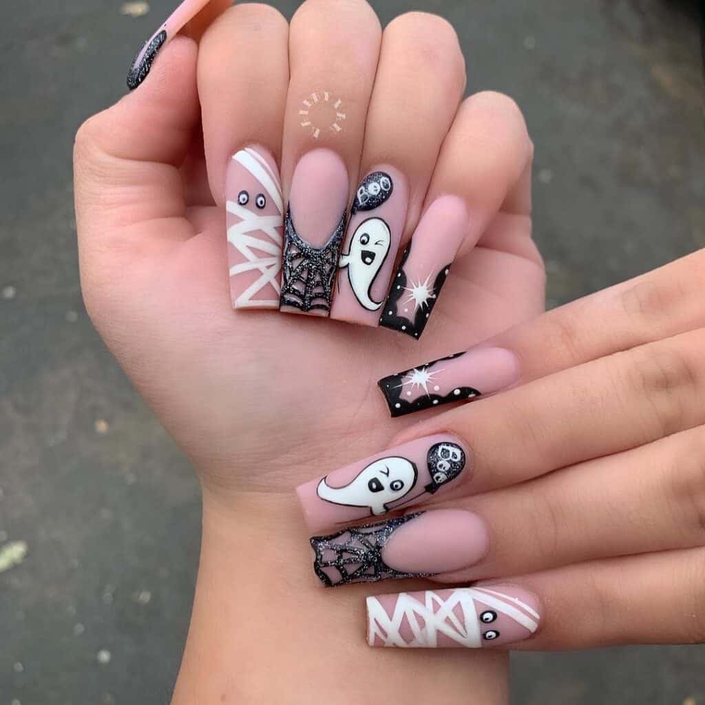 Halloween nails