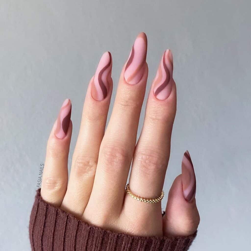 24 Short (But Chic) Coffin Nail Looks to Try