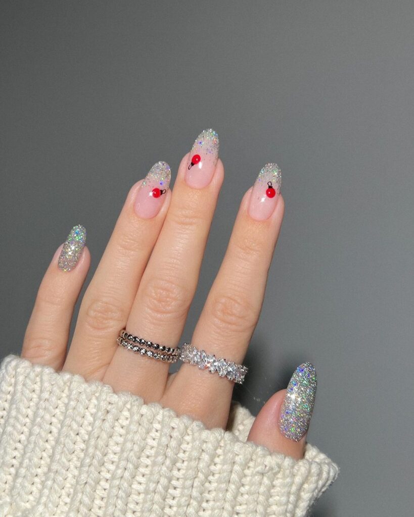 Diseño de uñas Feeling Frosty para diciembre