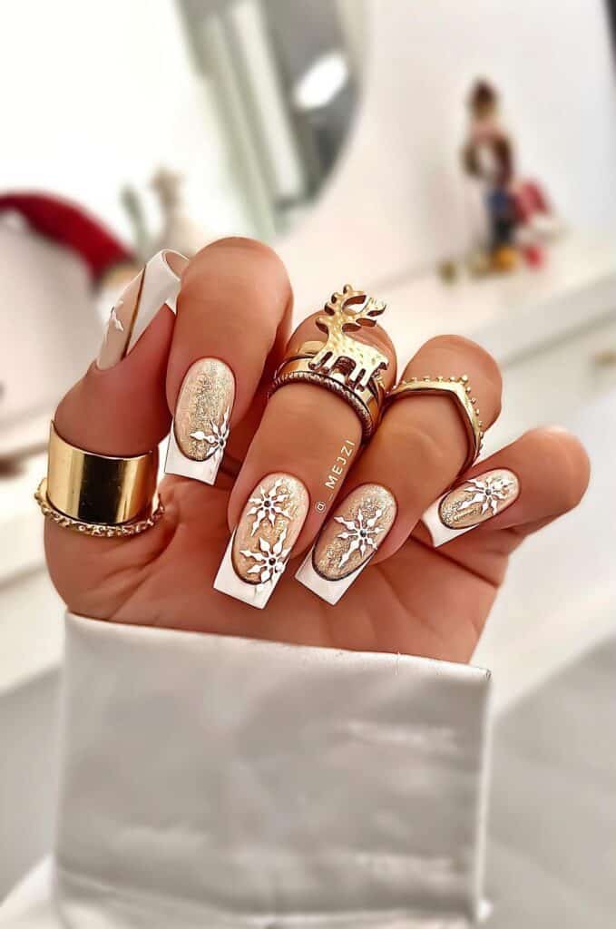 NAIL DECORATION - CHARM - SILVER & GOLD