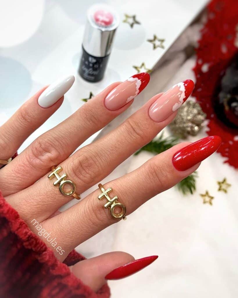 Diseños de uñas navideñas rojas