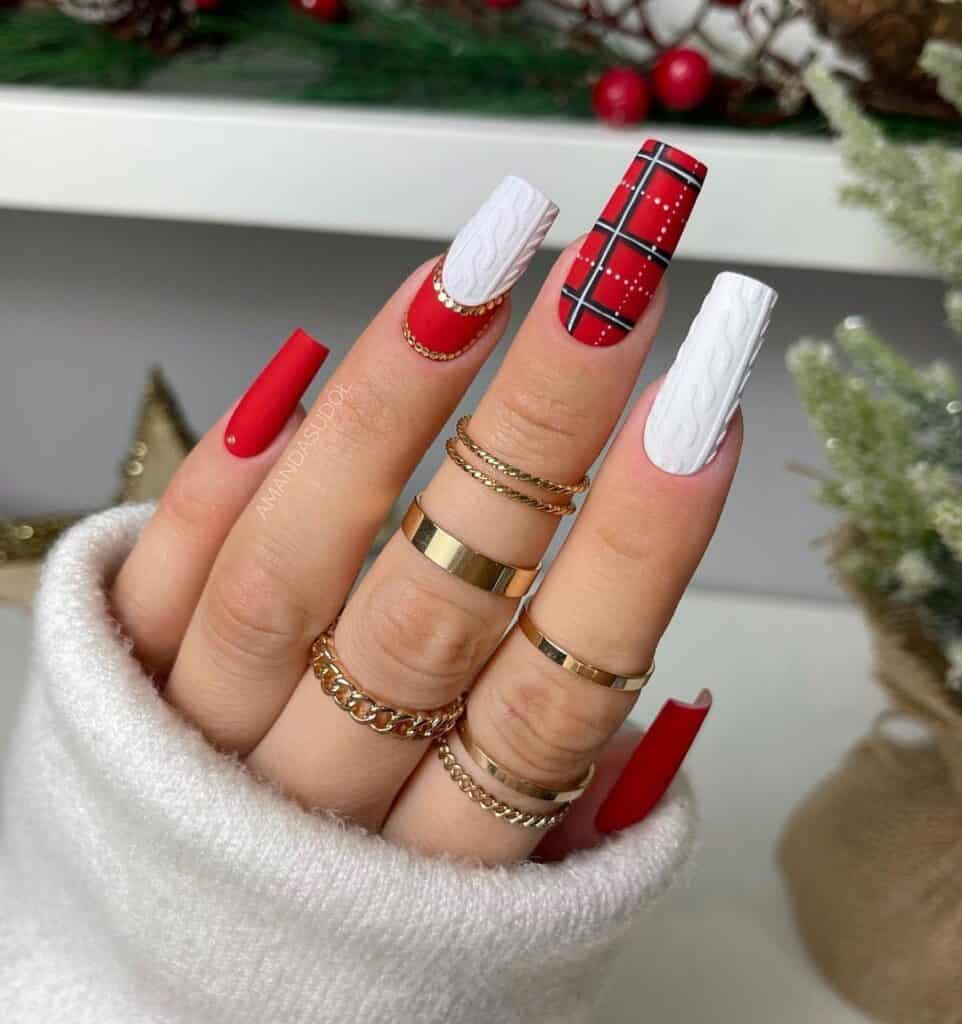 Diseños de uñas navideñas rojas