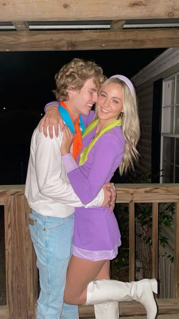 Fred and Daphne Costume Ideas