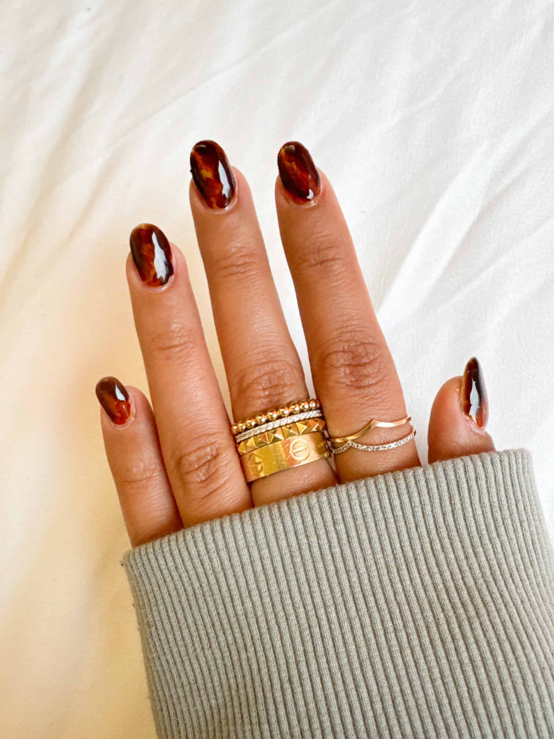 40 Eye Catchy Short Fall Nails To Recreate This Fall With Houna 40-eye-catchy-short-fall-nails-to-recreate-this-fall-with-houna