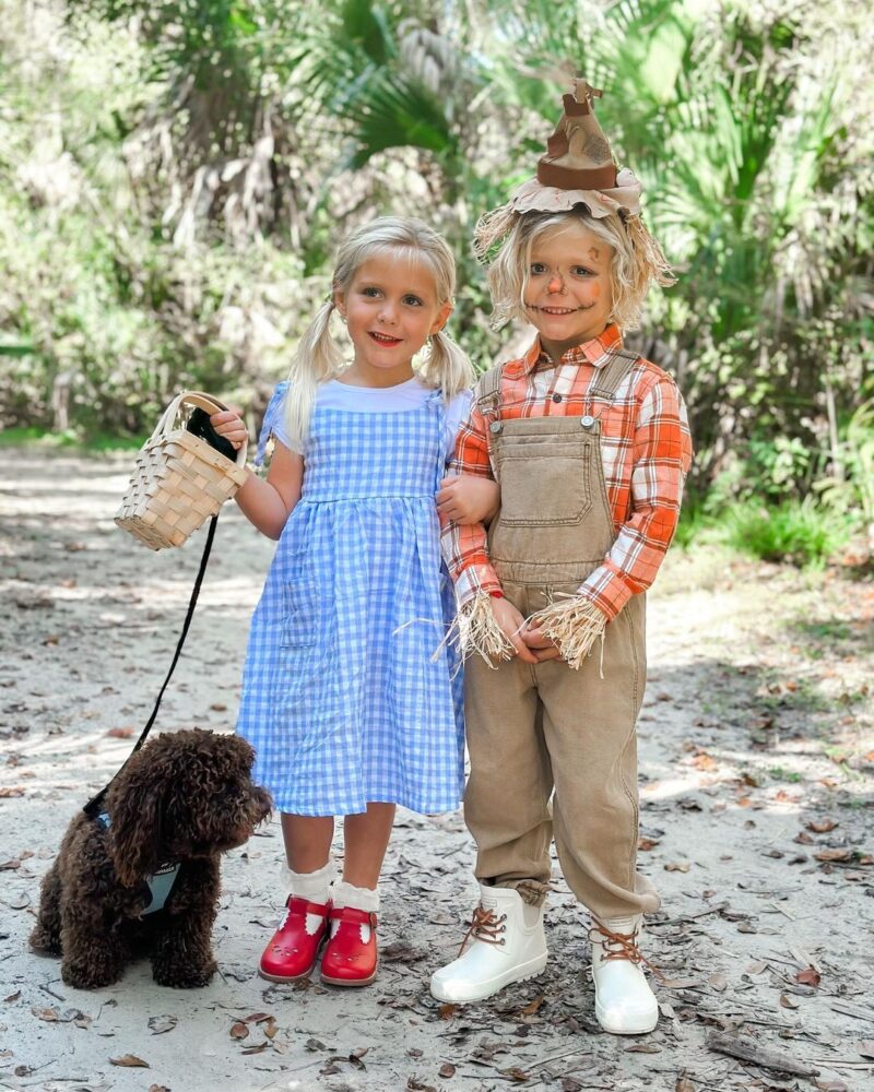 39 Insanely Cute Kids Halloween Costumes For Your Little Pumpkin With — free download