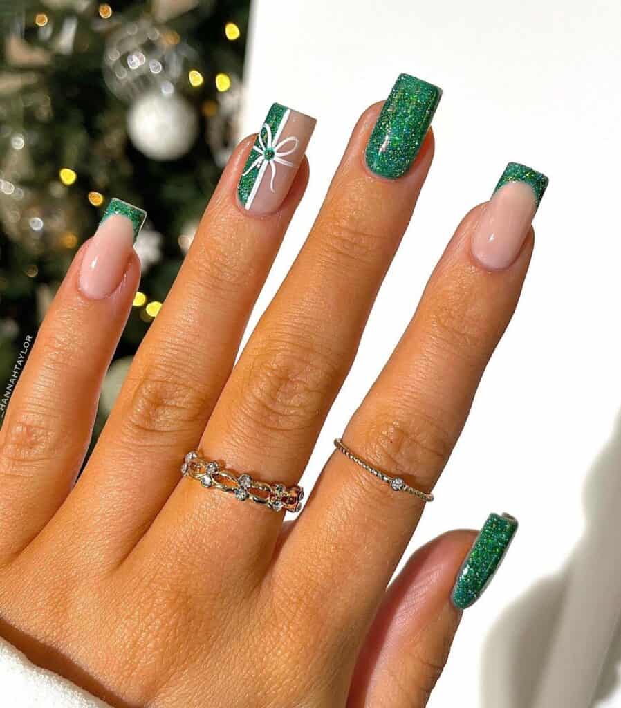 Uñas navideñas verdes