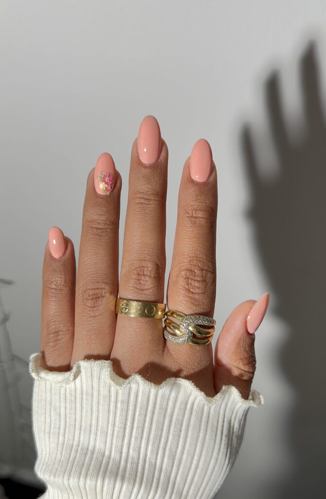 Peach Nails for Summer
