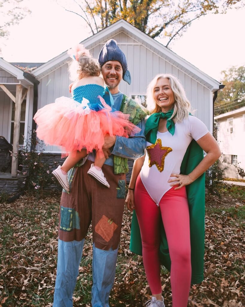 Branch Matching family Costumes