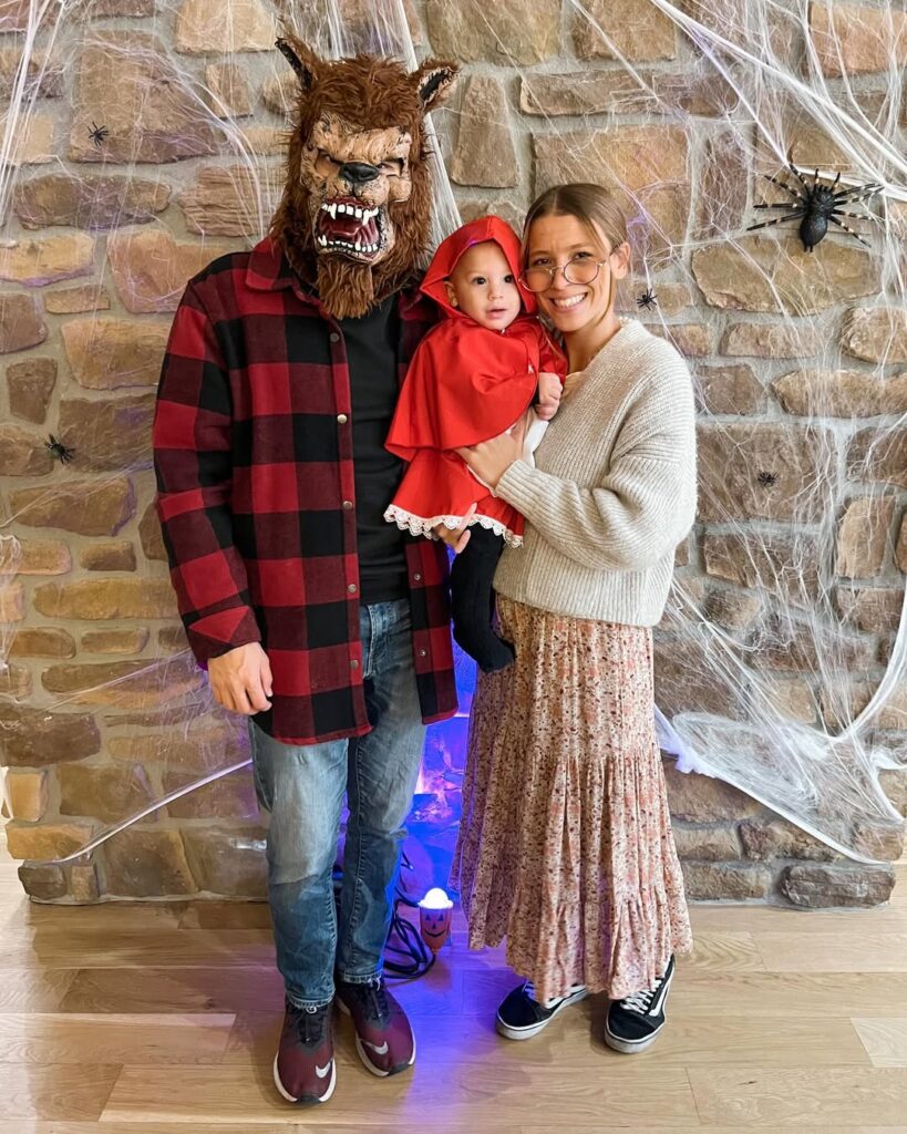 Red Riding Hood Family