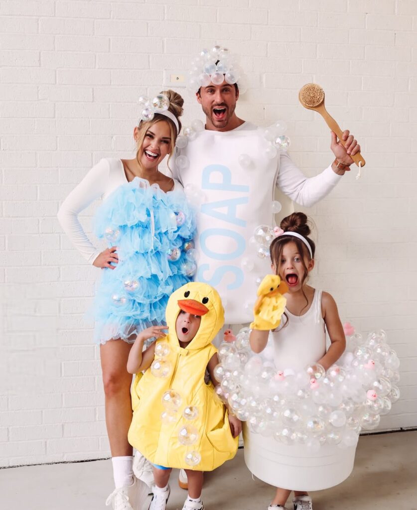 Splish Splash, I’m Taking a Bath Theme Costumes